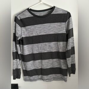 🎁Old Navy:Boys Long Sleeve Shirt- Size XL🎁